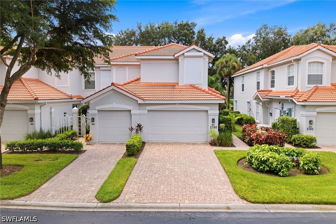 3 Bed Condominium for Sale in Arielle, photo 2