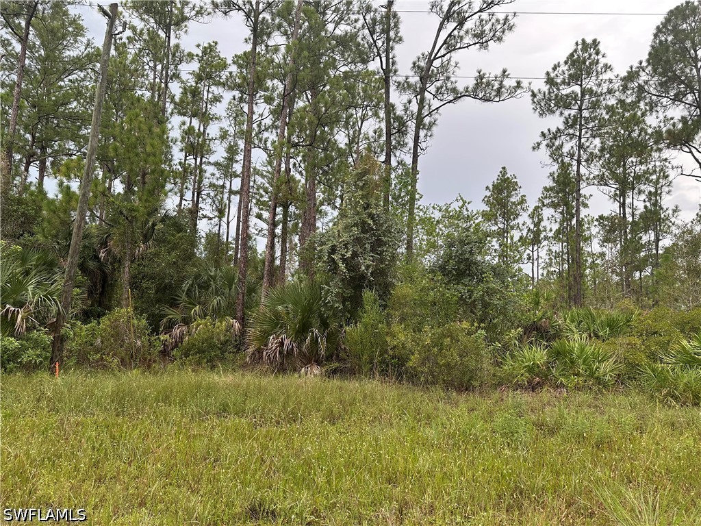 Residential for Sale in Greenbriar, photo 2