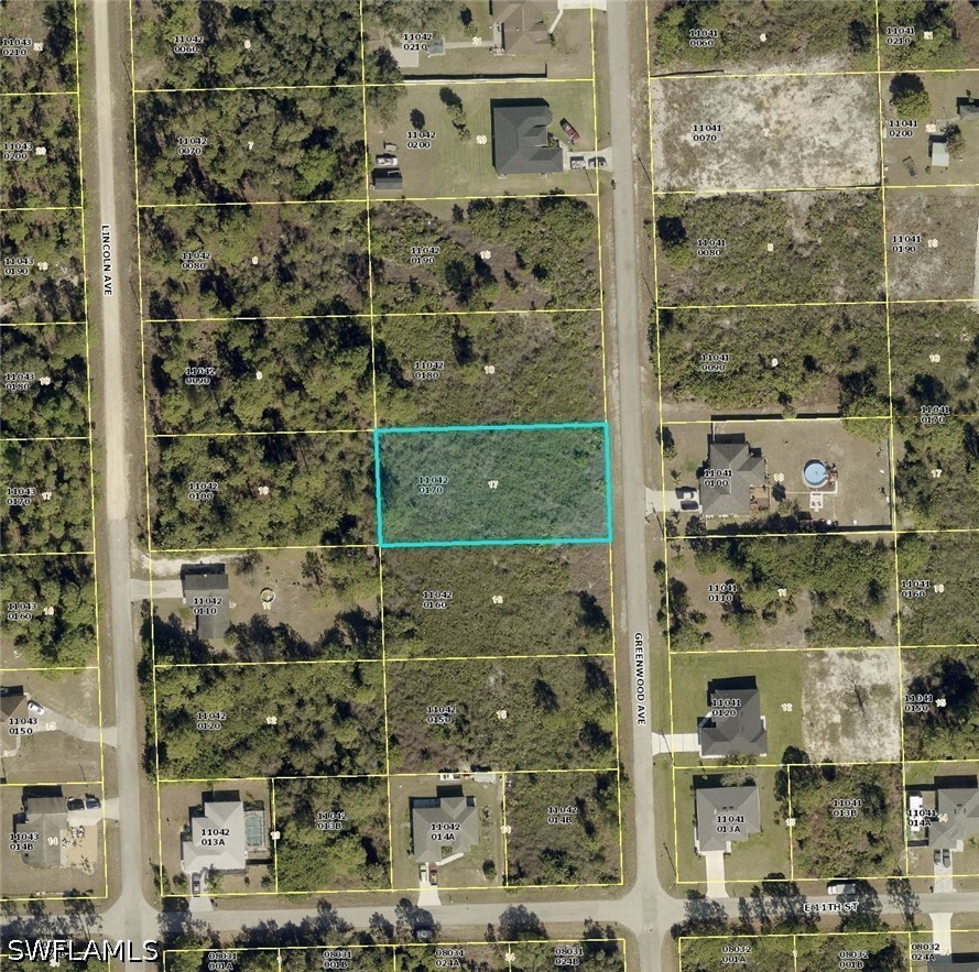 Residential for Sale in Lehigh Acres, photo 2