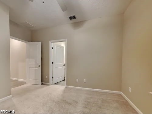 4 Bed SingleFamilyResidence for Sale in Jacksonville, photo 2