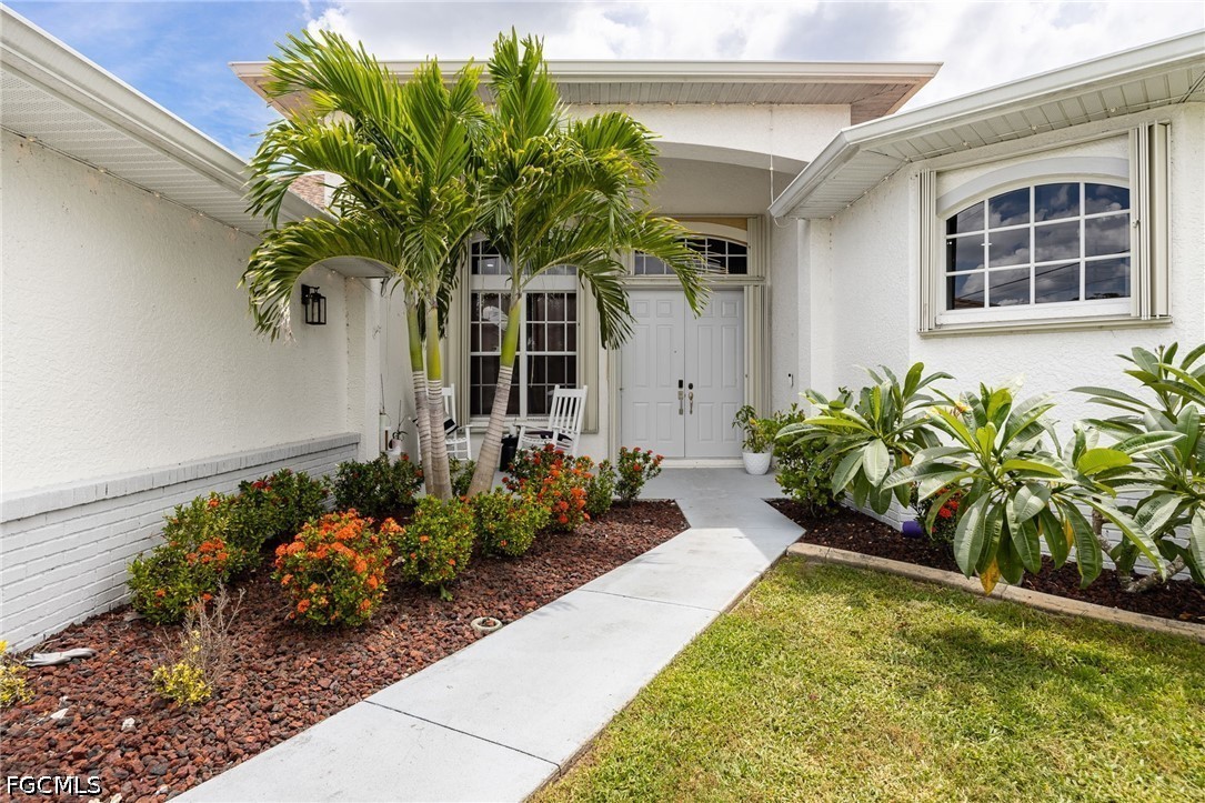 4 Bed Pool Home for Sale in Cape Coral, photo 2