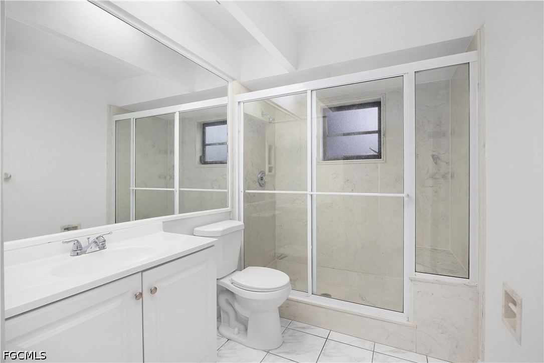 3 Bed Pool Home for Sale in Lehigh Acres, photo 2