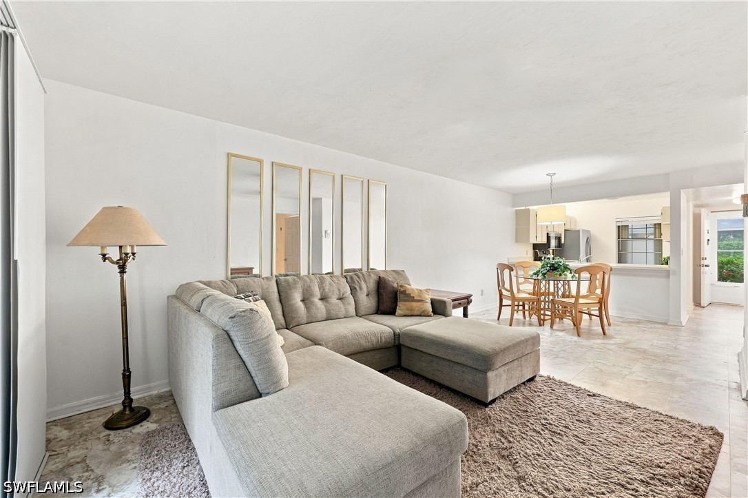 2 Bed Condominium for Sale in Naples, photo 2