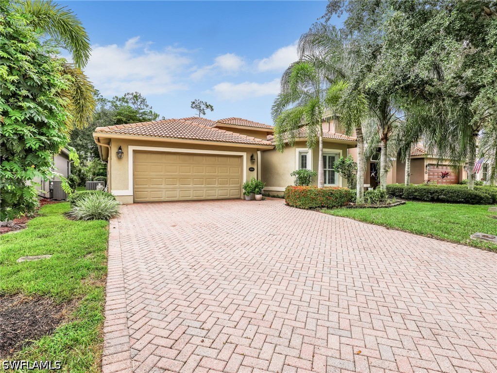 3 Bed Pool Home for Sale in Bella Terra, photo 2
