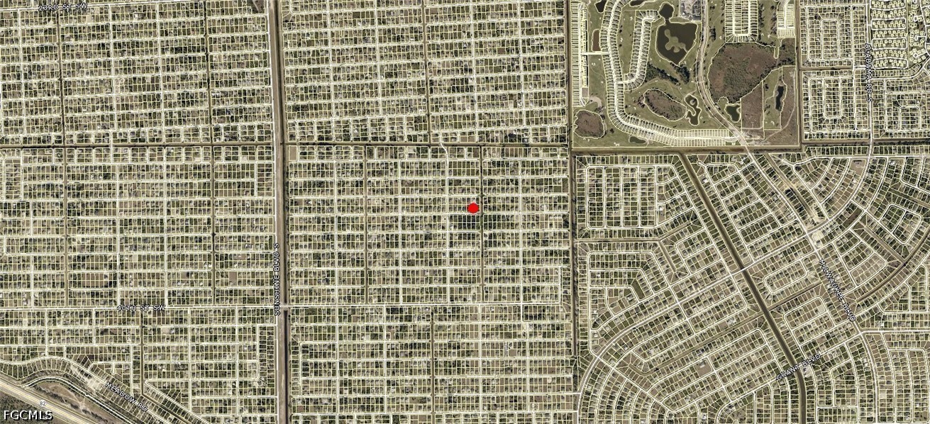 Residential for Sale in Lehigh Acres, photo 2