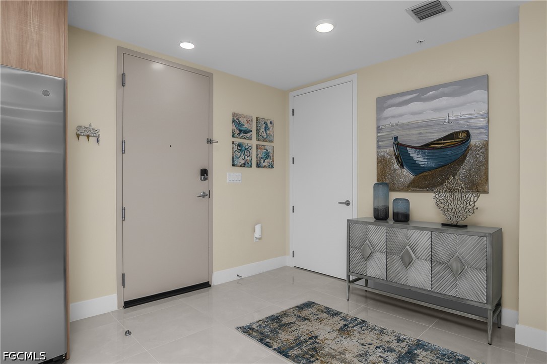 1 Bed Condominium for Sale in Botanika, photo 2