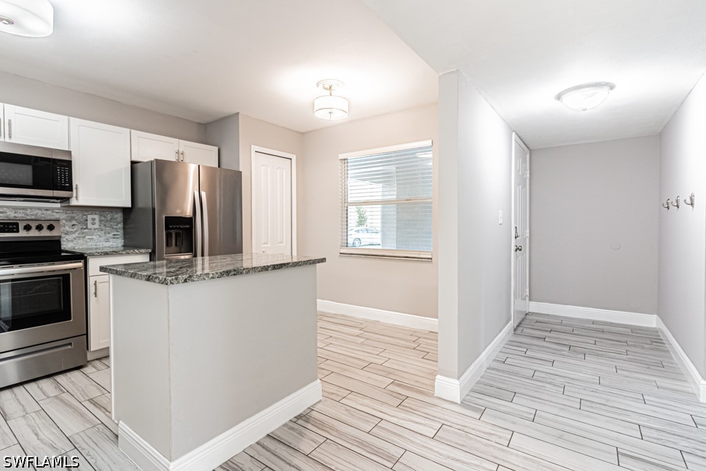 3 Bed Condominium for Sale in Canterbury Village, photo 2