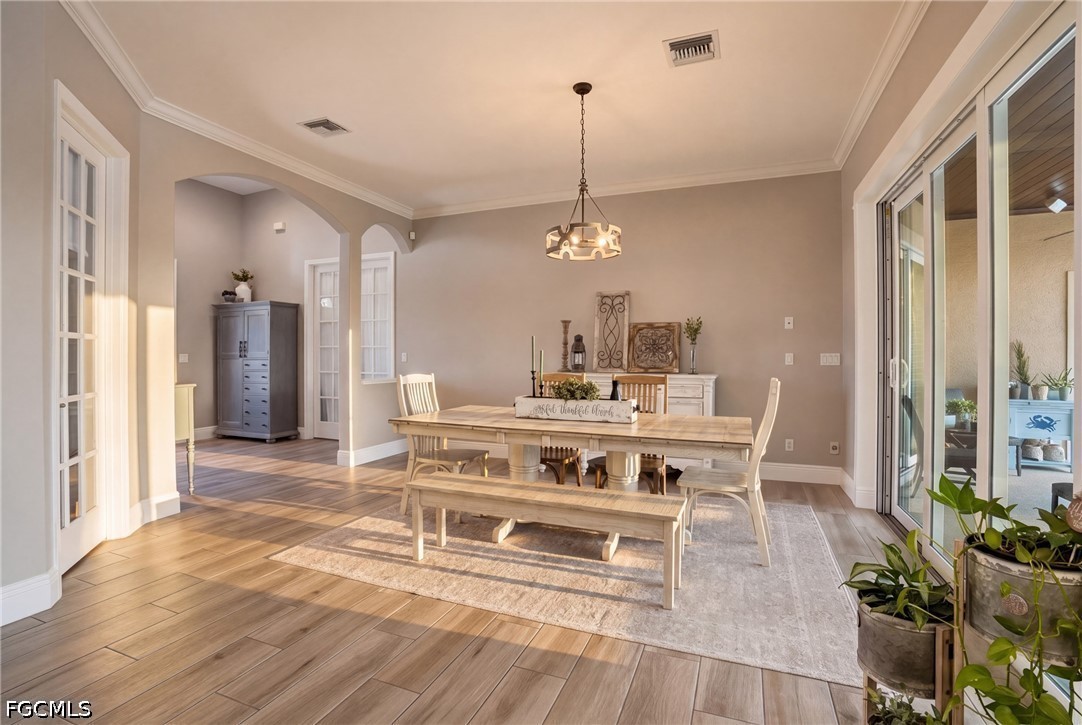 5 Bed Pool Home for Sale in Cape Coral, photo 2