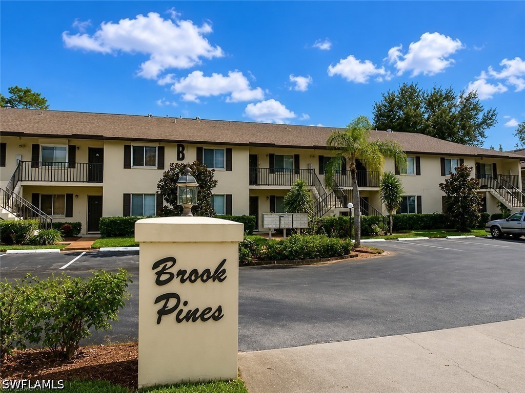 2 Bed Condominium for Sale in Brook Pines, photo 2