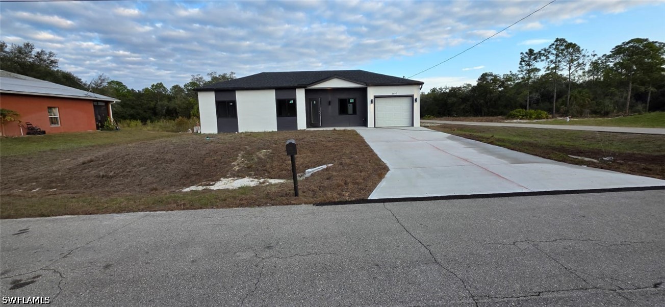 3 Bed SingleFamilyResidence for Sale in Lehigh Acres, photo 2