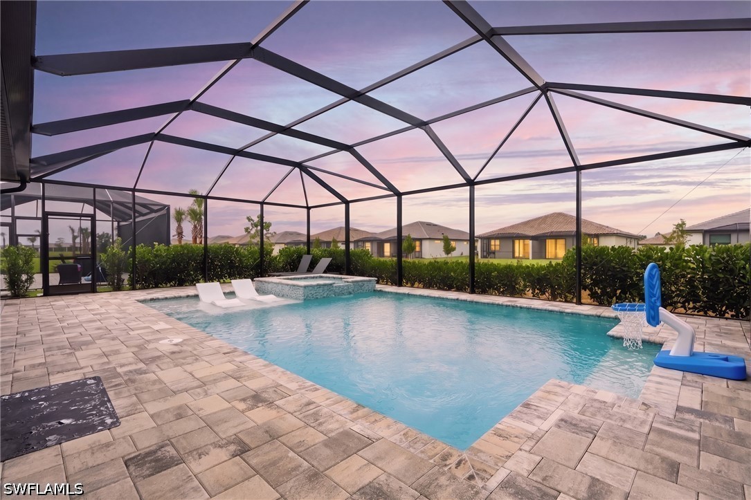 3 Bed Pool Home for Sale in Verdana Village, photo 2