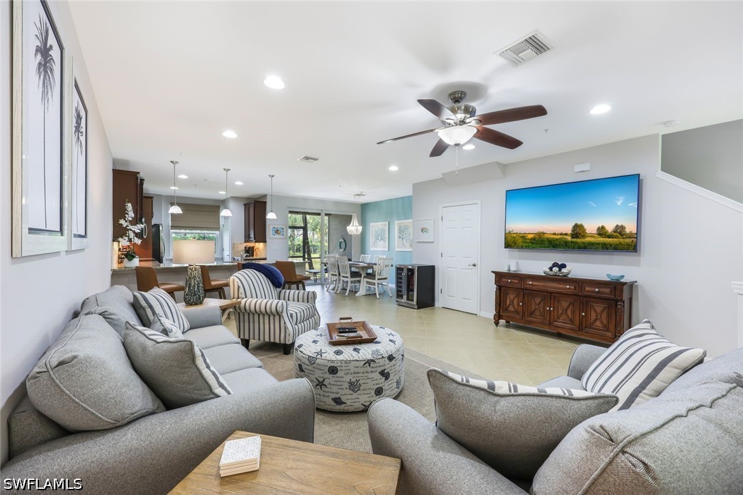 3 Bed Waterfront Home for Sale in Estero, photo 2