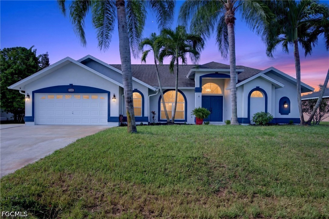 3 Bed Pool Home for Sale in San Carlos Park, photo 2
