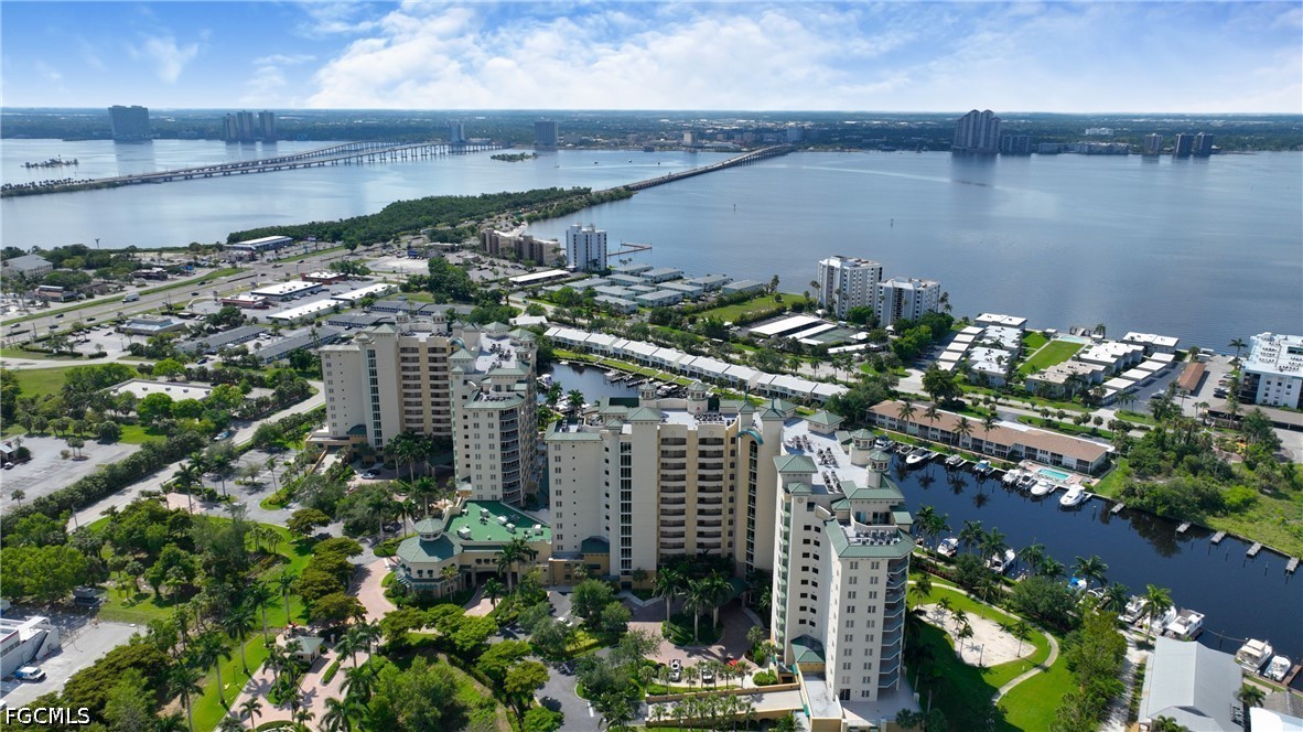 3 Bed Waterfront Home for Sale in North Star Yacht Club, photo 2