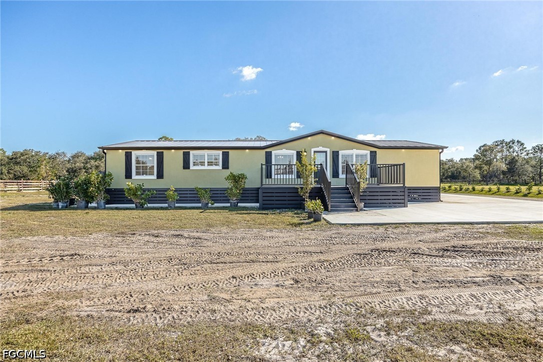 4 Bed ManufacturedHome for Sale in Alva, photo 2
