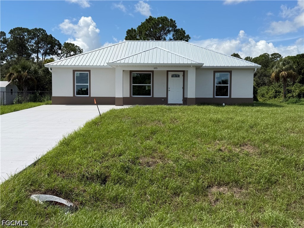 3 Bed SingleFamilyResidence for Sale in Banyan Village, photo 2