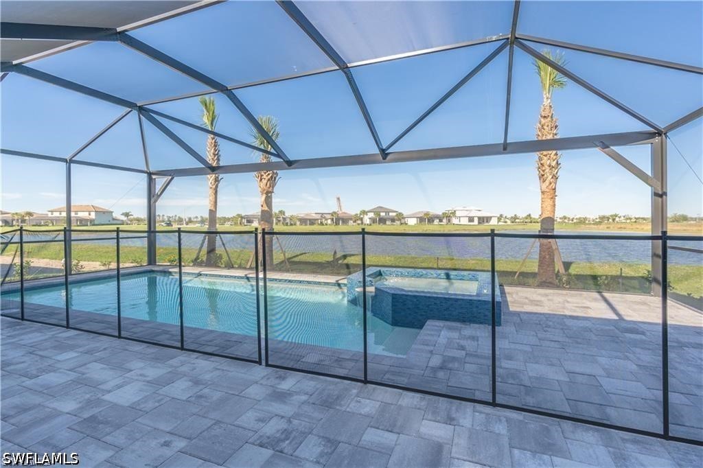 4 Bed Pool Home for Sale in Verdana Village, photo 2