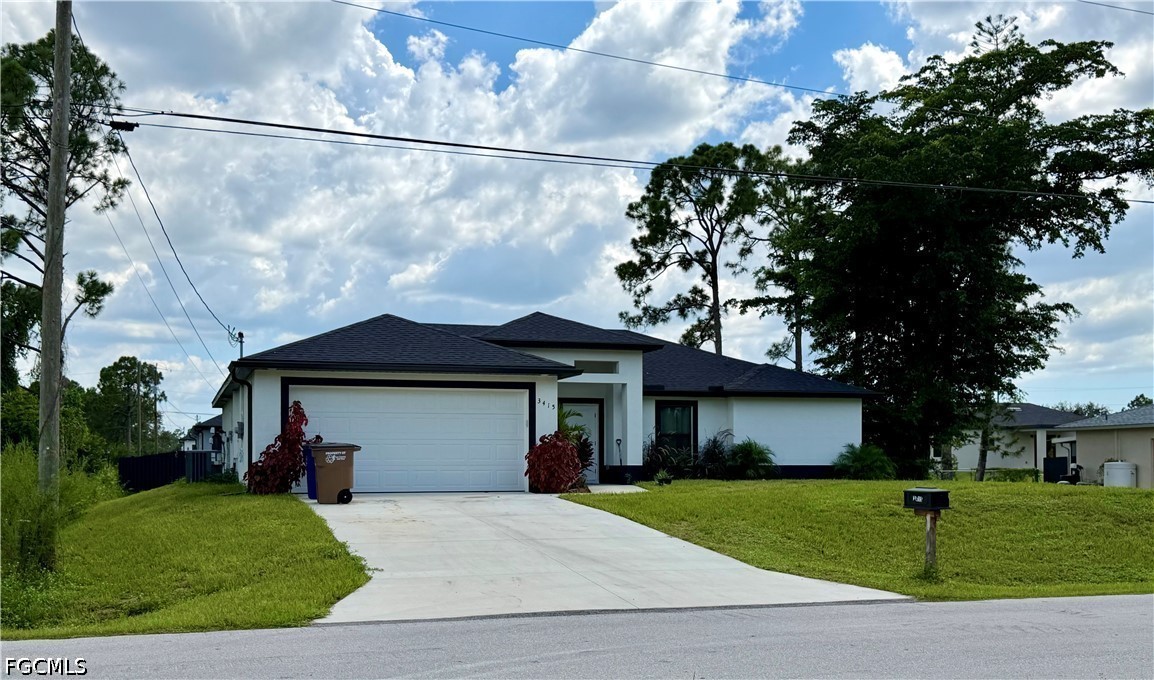 4 Bed SingleFamilyResidence for Sale in Lehigh Acres, photo 2
