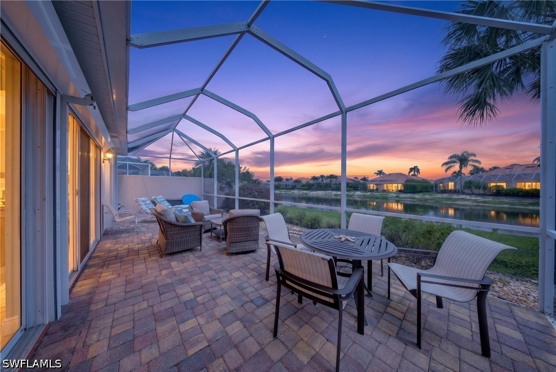 3 Bed Waterfront Home for Sale in Village Walk, photo 2
