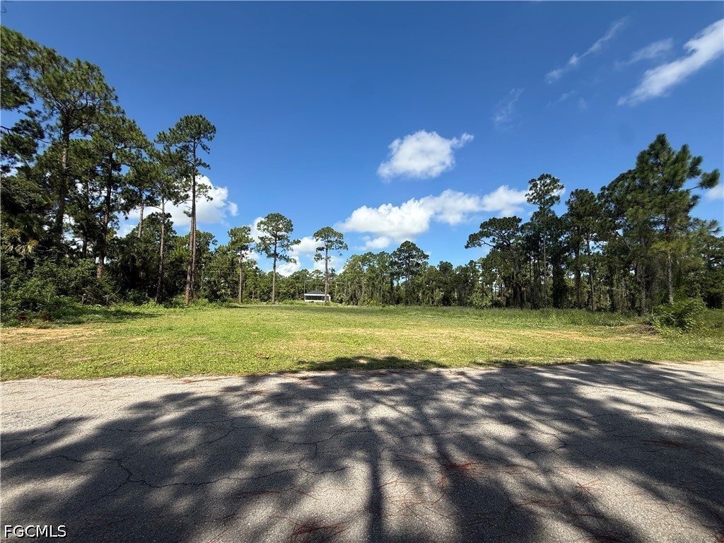 Residential for Sale in Lehigh Acres, photo 2