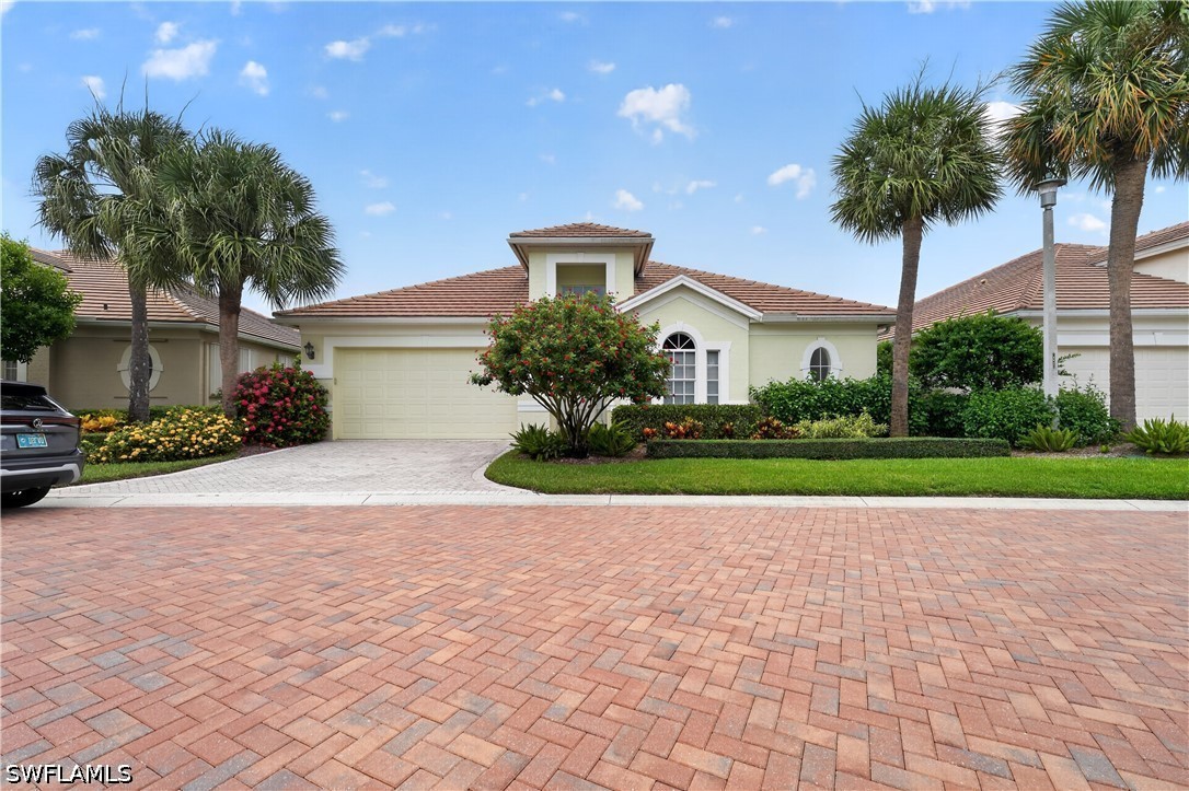 2 Bed Pool Home for Sale in Island Cove, photo 2