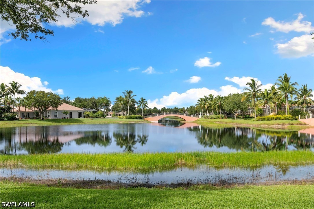 3 Bed Pool Home for Sale in Verona Walk, photo 2