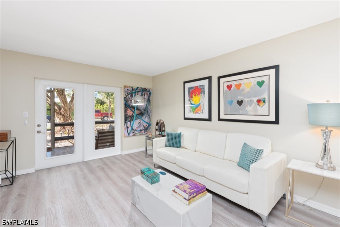 2 Bed Pool Home for Sale in Town Manor, photo 2