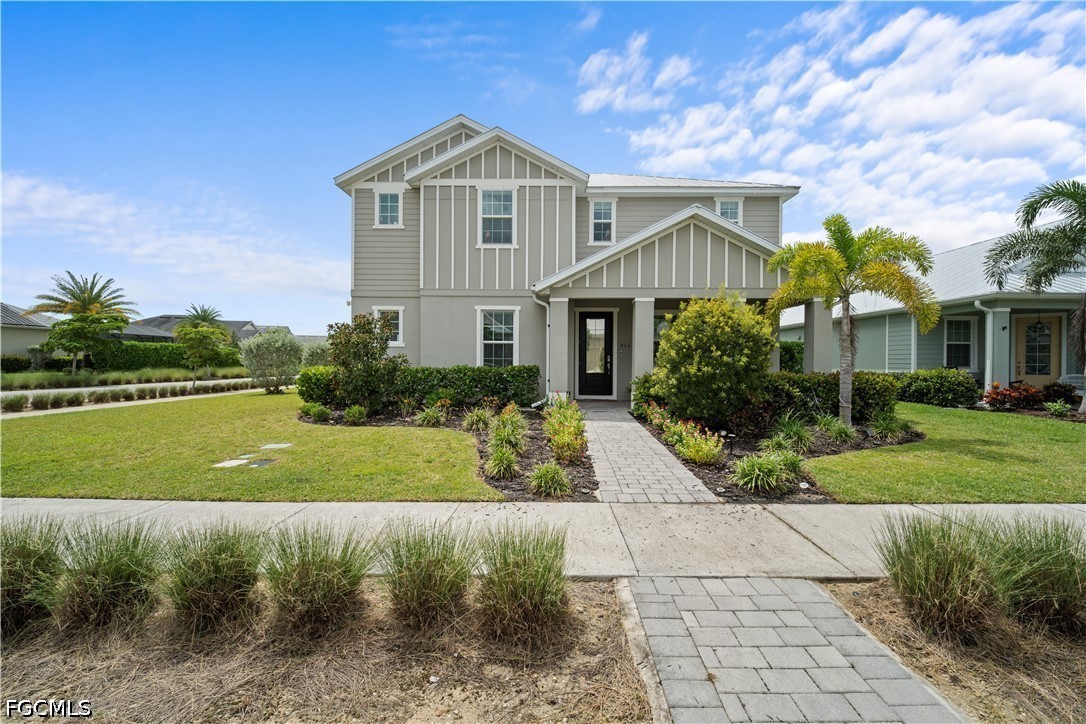 5 Bed SingleFamilyResidence for Sale in Lake Timber, photo 2