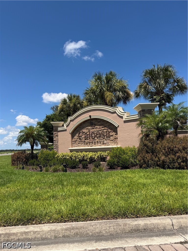 Waterfront Home for Sale in Caloosa Preserve, photo 2
