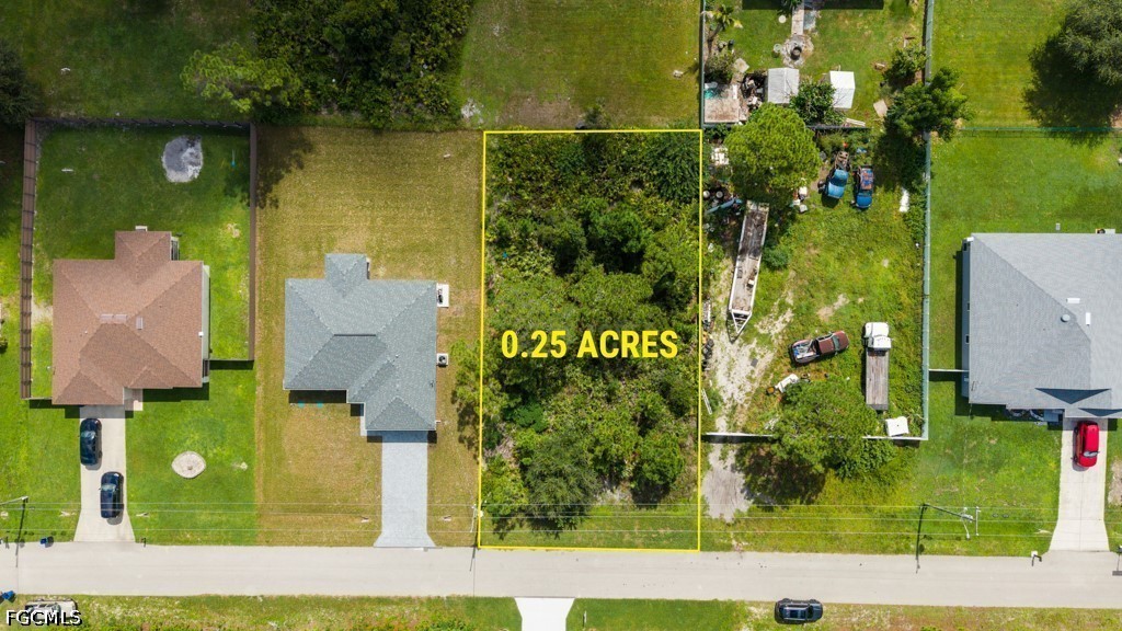 Residential for Sale in Lehigh Acres, photo 2