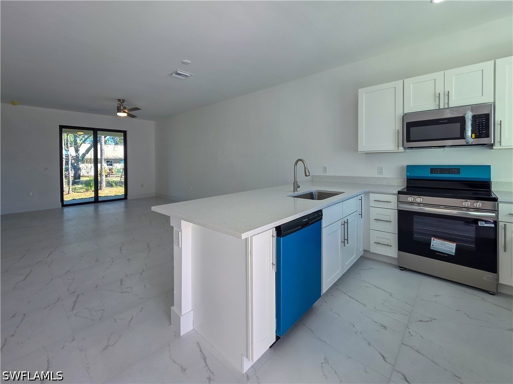 3 Bed Duplex for Sale in Lehigh Acres, photo 2