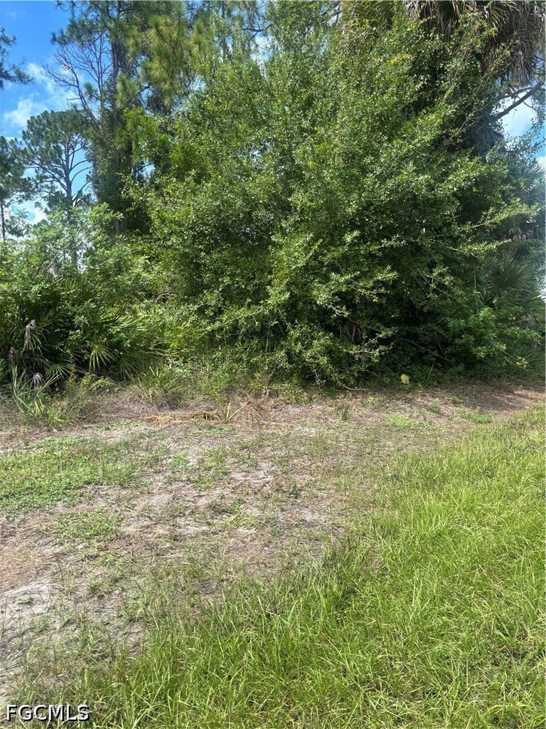 Residential for Sale in Lehigh Acres, photo 2