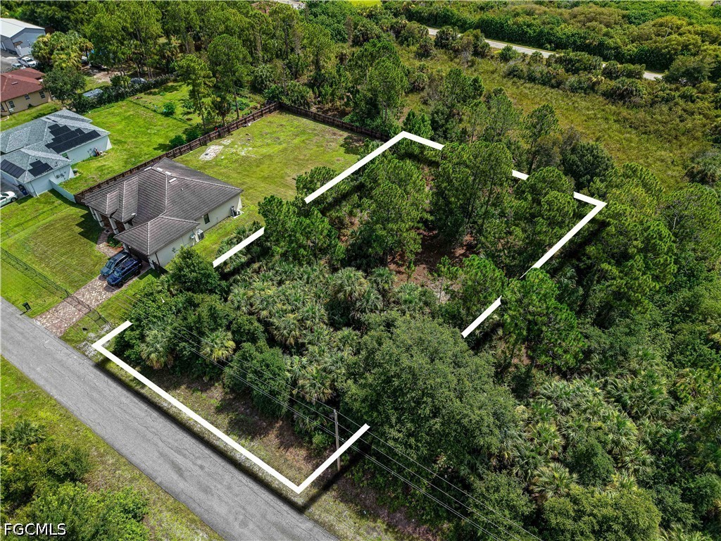 Residential for Sale in Lehigh Acres, photo 2