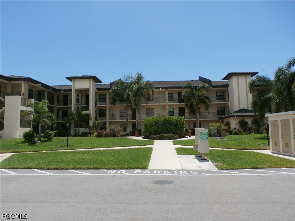 2 Bed Condominium for Sale in Terrace, photo 2