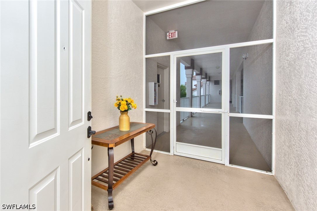 2 Bed Waterfront Home for Sale in Sutton Walk, photo 2
