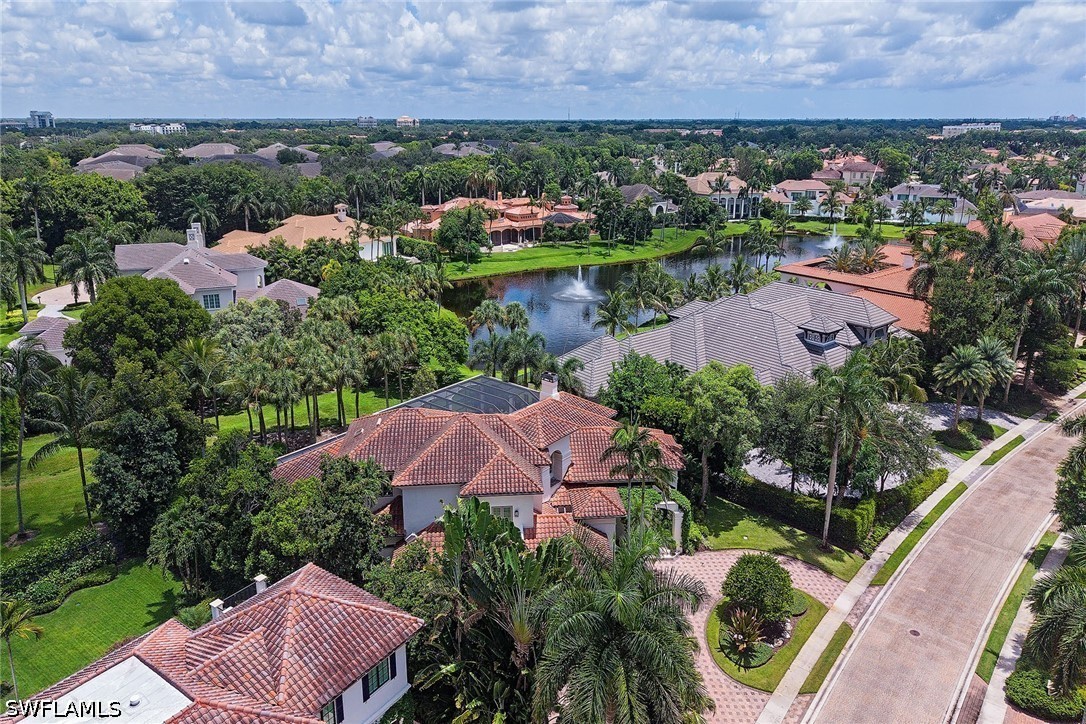 4 Bed Pool Home for Sale in Naples, photo 2