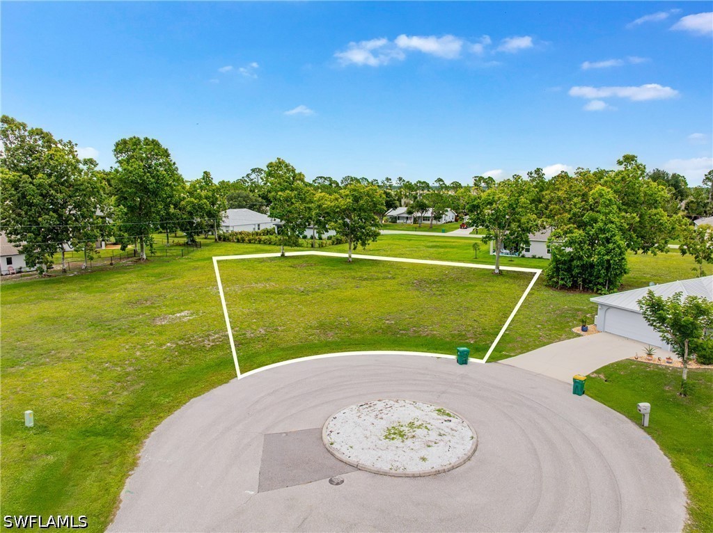 Residential for Sale in Burnt Store Village, photo 2
