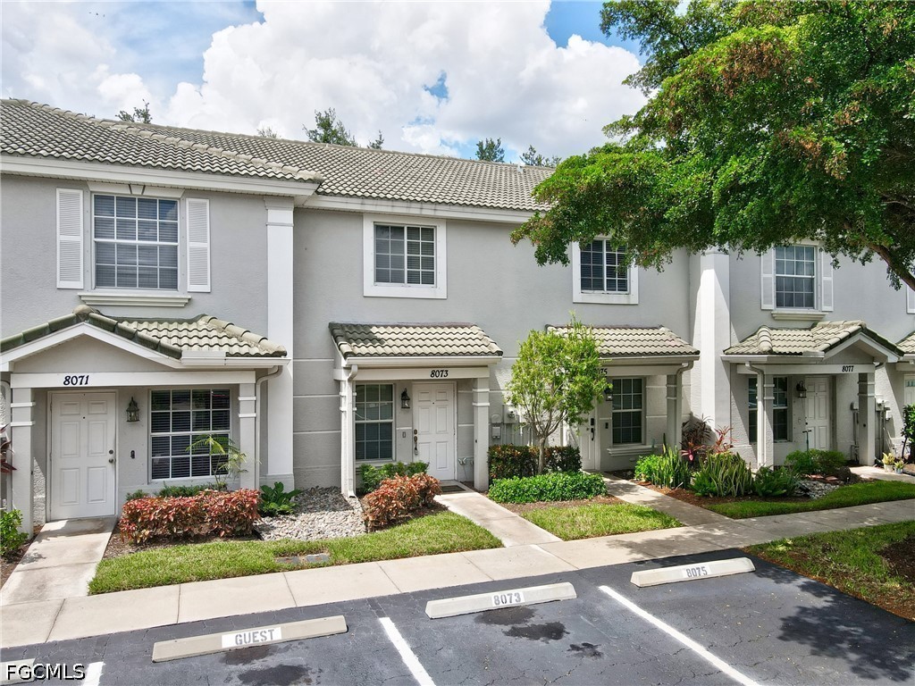 2 Bed Townhouse for Sale in Cypress Landing, photo 2