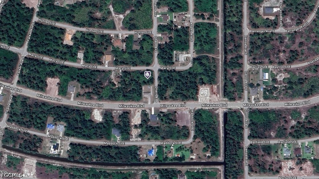 Residential for Sale in Lehigh Acres, photo 2