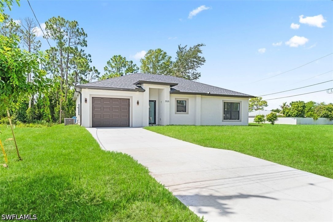 3 Bed SingleFamilyResidence for Sale in Lehigh Acres, photo 2