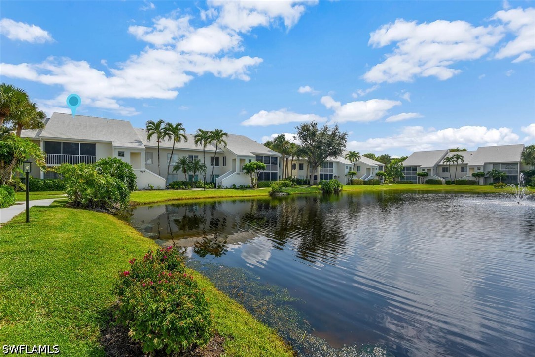 3 Bed Waterfront Home for Sale in Naples, photo 2