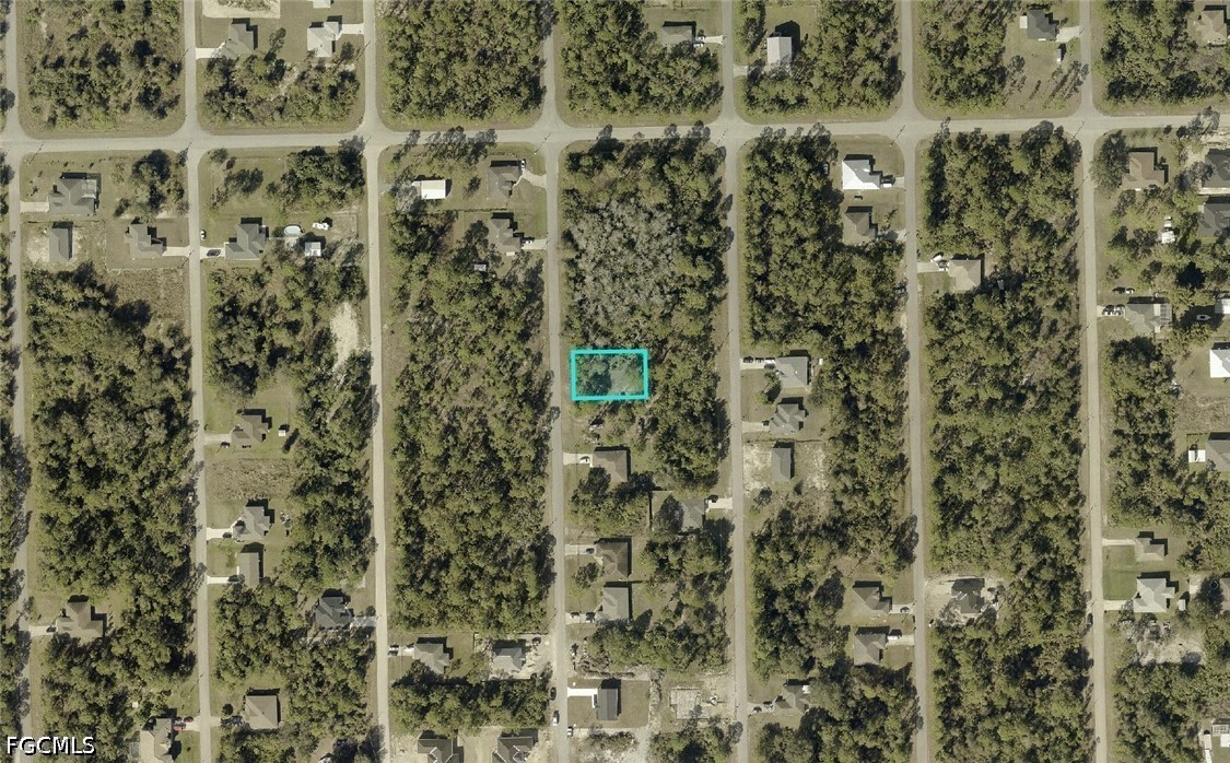 Residential for Sale in Lehigh Acres, photo 2