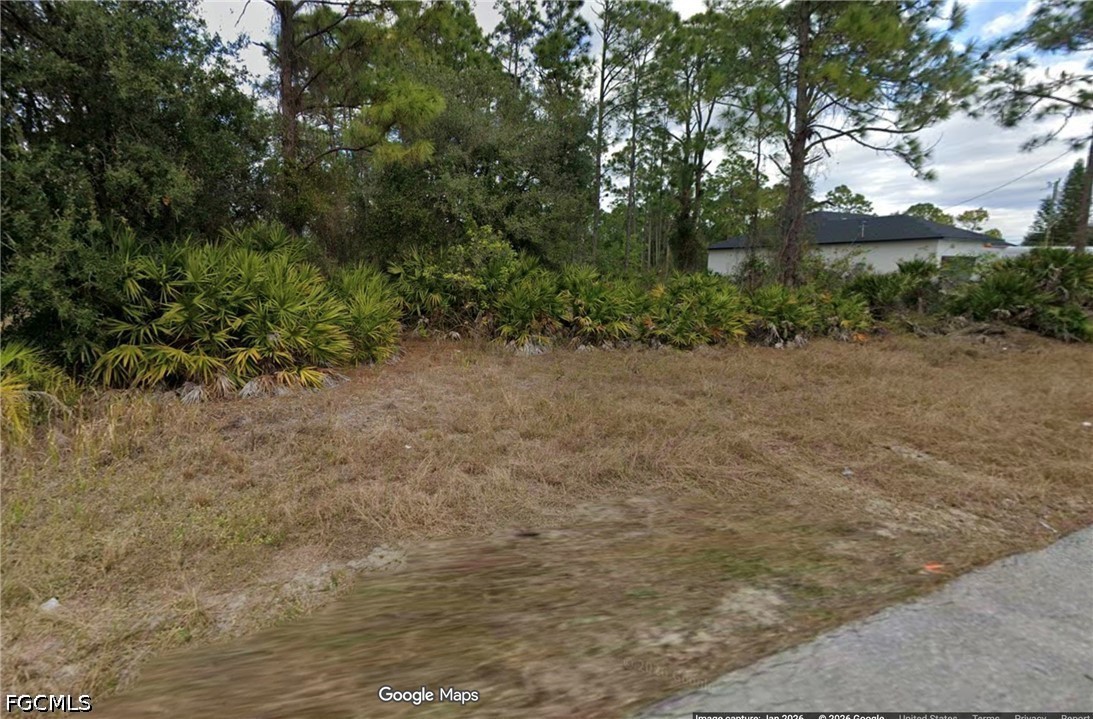 Residential for Sale in Lehigh Acres, photo 2
