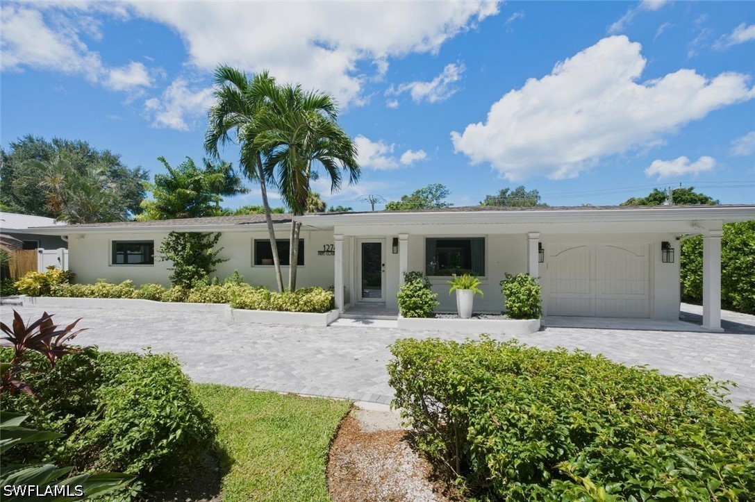 2 Bed Pool Home for Sale in Coquina Sands, photo 2
