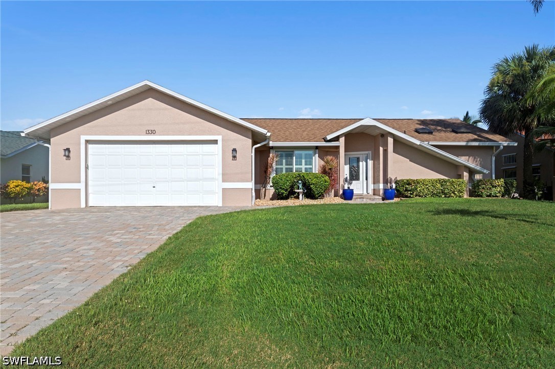 4 Bed Pool Home for Sale in Cape Coral, photo 2