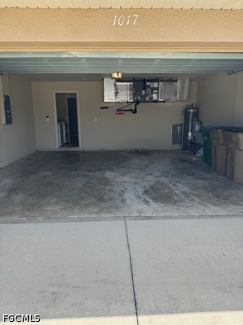 3 Bed SingleFamilyResidence for Sale in Cape Coral, photo 2