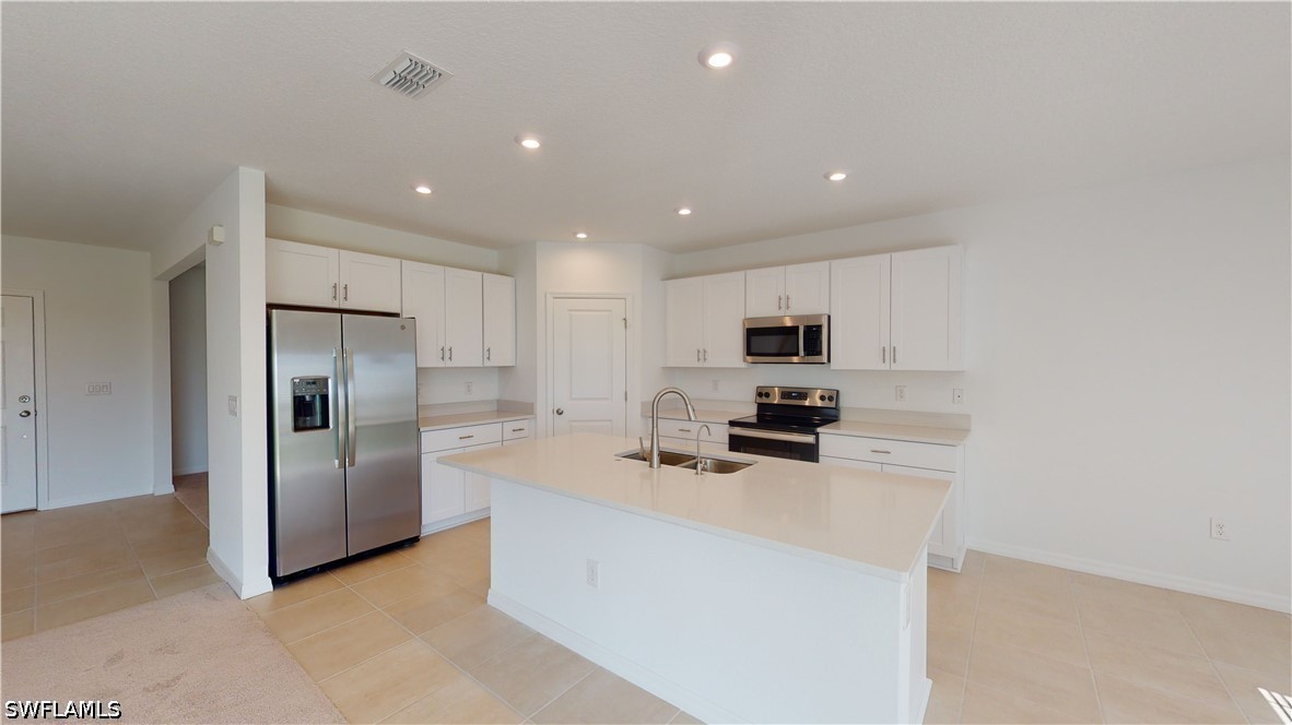 5 Bed SingleFamilyResidence for Sale in Solena, photo 2