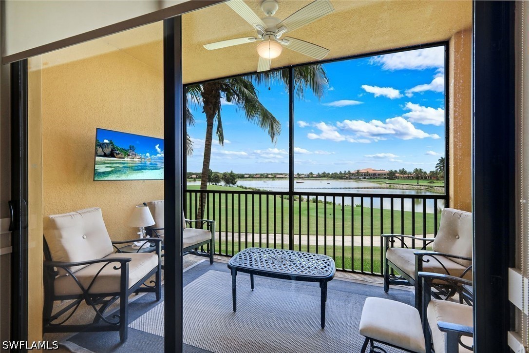 2 Bed Condominium for Sale in Bonita Springs, photo 2