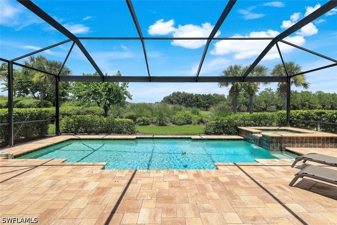 3 Bed Pool Home for Sale in The Quarry, photo 2