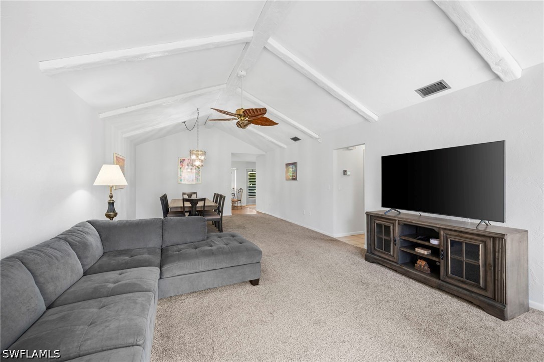 2 Bed Attached for Sale in Splinterwood, photo 2